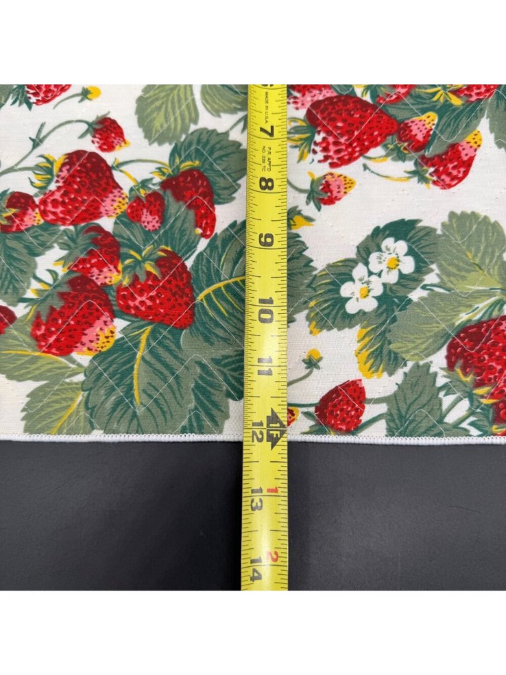 Quilted Strawberry Placemats Octagon Vintage Cottagecore Granny Table Decor Red - Picture 7 of 7